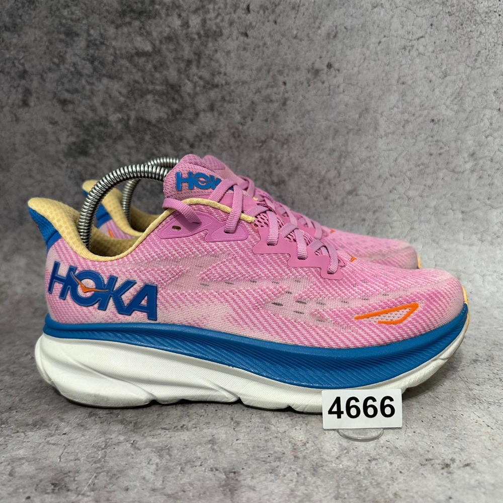 Hoka Clifton 9 Running Shoes Womens 8 Pink Cyclamen Sweet Lilac Sneakers